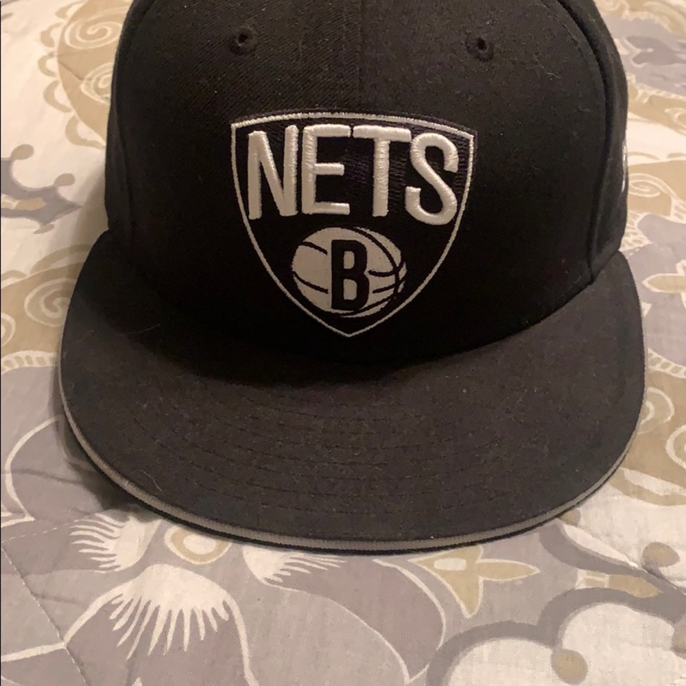 Brooklyn nets fitted hat